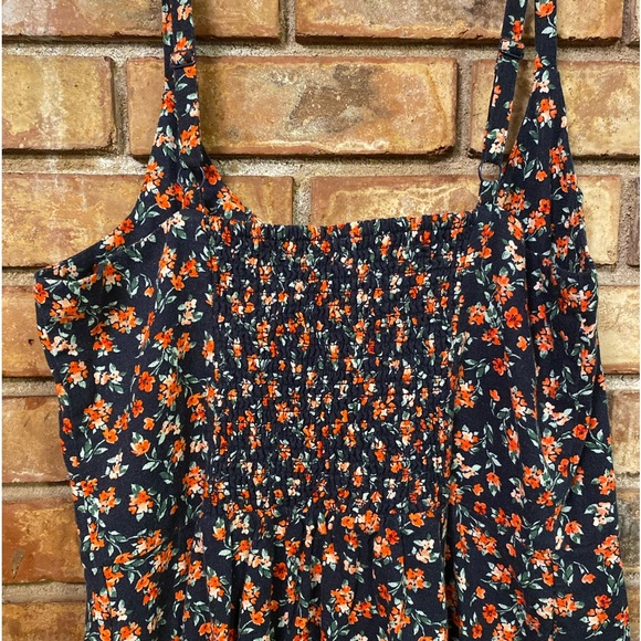 Old Navy floral sleeveless dress size L tall (heavy, thick, quality material) - Picture 5 of 8